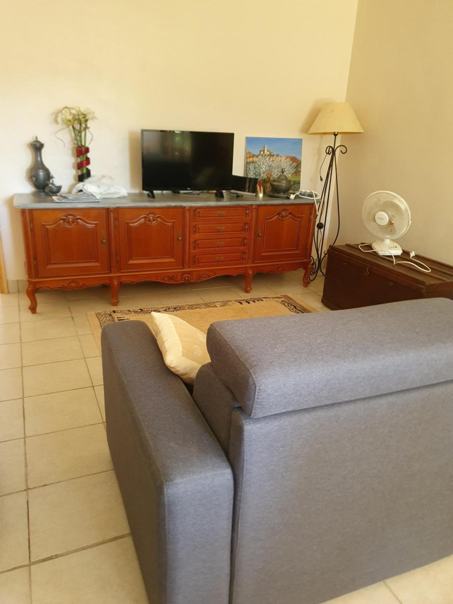 Appartement T2 Bas De Villa Avec Jardinet Au Calme Proche Mer La Seyne-sur-Mer Dış mekan fotoğraf